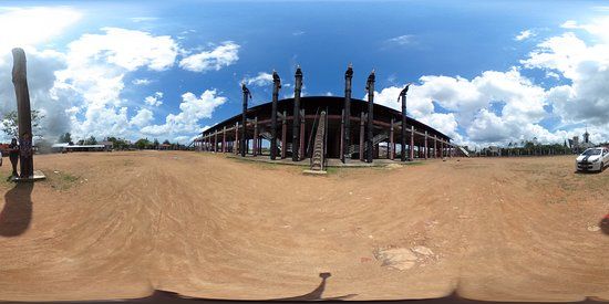 Rumah Adat Radakng Dayak Kalimantan Barat