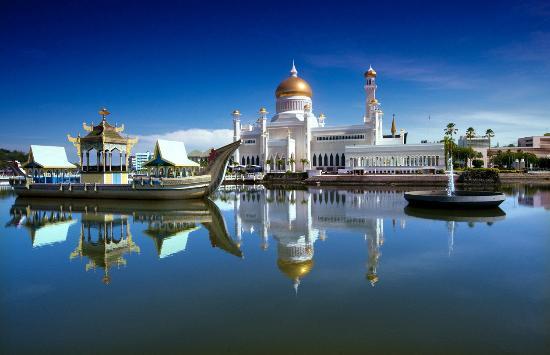 Masjid Omar Ali Saifuddien